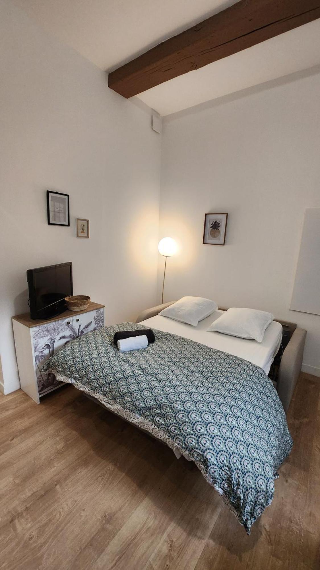 L'At3Lier D'Orthez Apartment Екстериор снимка